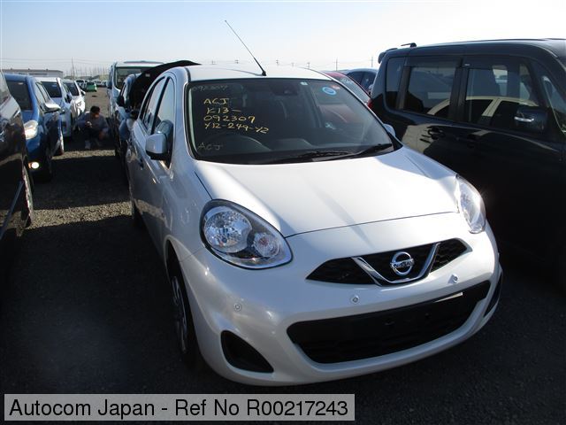 Nissan March(849704)