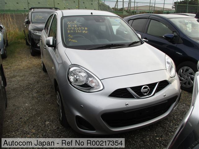 Nissan March (849815)